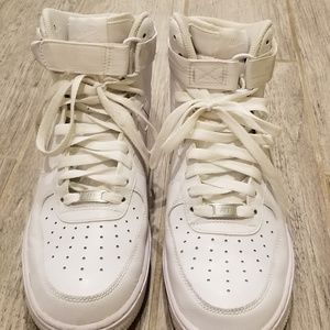 Air Force 1 size 8.5